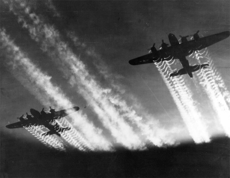 - Foto: USAF / Public Domain